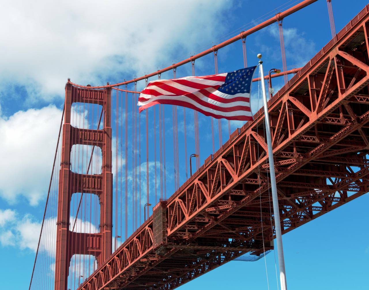 structure, usa, architecture, california, iron, bridge, gate, travel, bay, golden, francisco, san, suspension, highway, landscape, america, road, landmark, water, sea, sky, tourism, metal, ocean, united, flag, engineering, pacific, transportation, famous, american, area, steel, red, traffic, place, touristic, river, modern, states, nobody, tower, city, coast, urban, rope, wire, majestic, vacations, wonder, 
