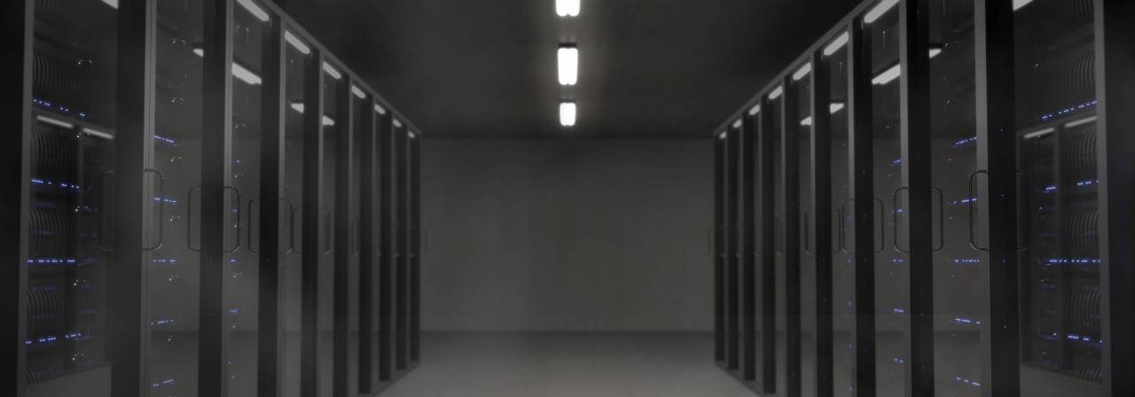 servidor, base de datos, conexión, red, información, rack, internet, tecnología, seguridad, computadora, comunicación, hardware, servicio, negocio, granja, industria, alojamiento, almacenamiento, sistema, datos, nube, web, redes, infraestructura, cortafuegos, telecomunicaciones, ethernet, mainframe, sala, centrar, clúster, dominio, centro de datos, interior, 3d, equipo, conectividad, procesador, render, host, marco, red, digital, potencia, torre, pc, informática, fila, azul, estación de trabajo,