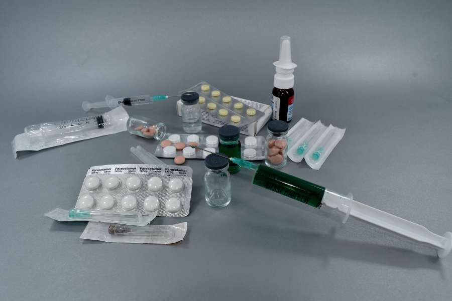 syringe, medicine, medicines, healthcare 