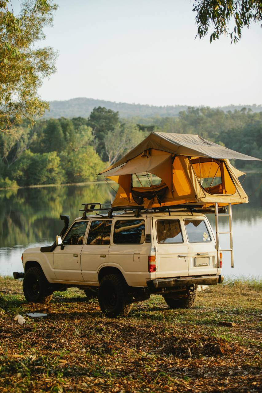 van, tent, roof, lake, camping, outdoor, adventure, vehicle, nature, travel, scenic, waterfront, recreational, setup, mobile, relaxation, landscape, 