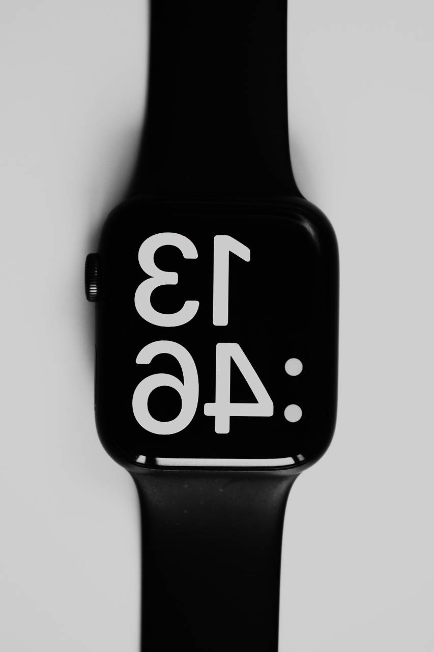 reloj inteligente, dispositivo, reloj, inteligente, tecnología, usable, gadget, deporte, tiempo, pantalla, salud, electrónico, digital, reloj, inalámbrico, estilo de vida, mujer, ajuste, entrenamiento, entrenamiento, pantalla táctil, toque, sistema, objeto,