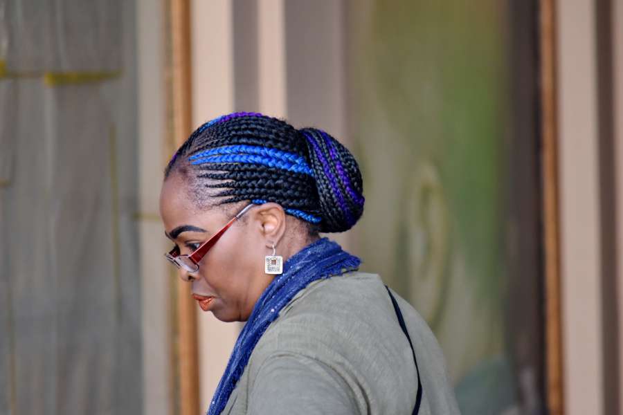 eyeglasses, fashion, hairstyle, makeup 