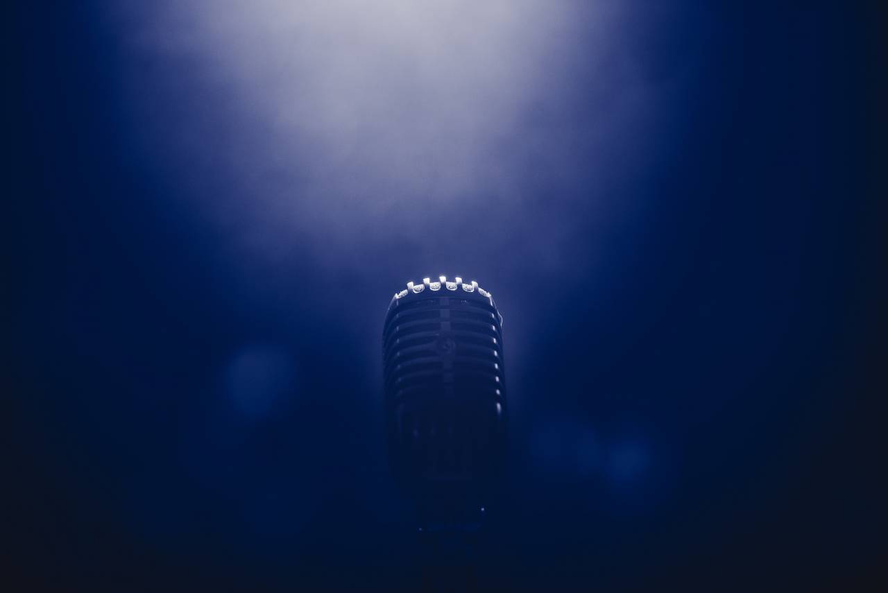 micrófono, música, audio, sonido, estudio, voz, karaoke, comunicación, entretenimiento, radio, cantar, escenario, habla, grabar, medios, concierto, objeto, musical, radiodifusión, transmisión, vivir, equipo, fondo, tecnología, audiencia, voz, hablar, rendimiento, volumen, profesional, podcast, grabación, podcasting, conferencia,