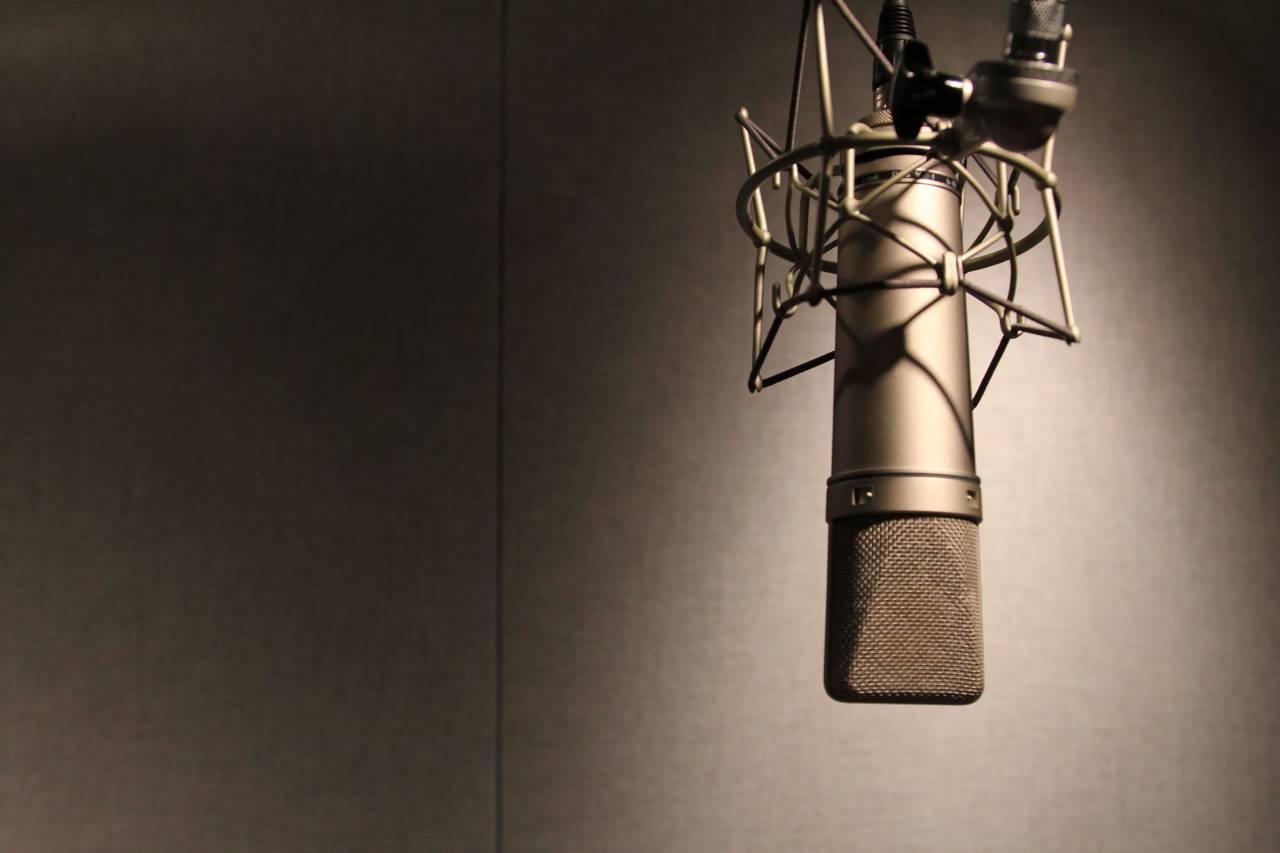 micrófono, música, audio, sonido, estudio, voz, karaoke, comunicación, entretenimiento, radio, cantar, escenario, habla, grabar, medios, concierto, objeto, musical, radiodifusión, transmisión, vivir, equipo, fondo, tecnología, audiencia, voz, hablar, rendimiento, volumen, profesional, podcast, grabación, podcasting, conferencia,