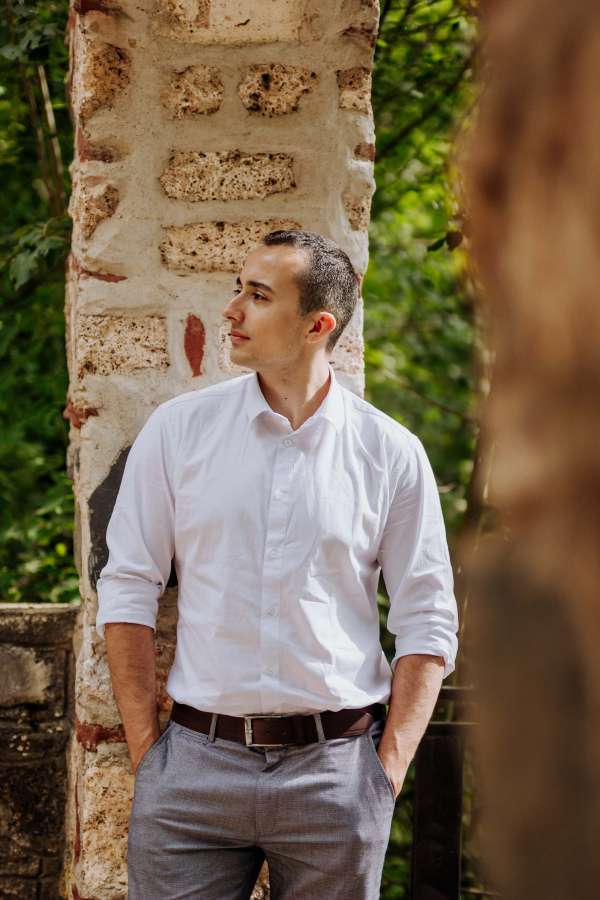 hombre, de pie, casual, blanco, camisa, persona