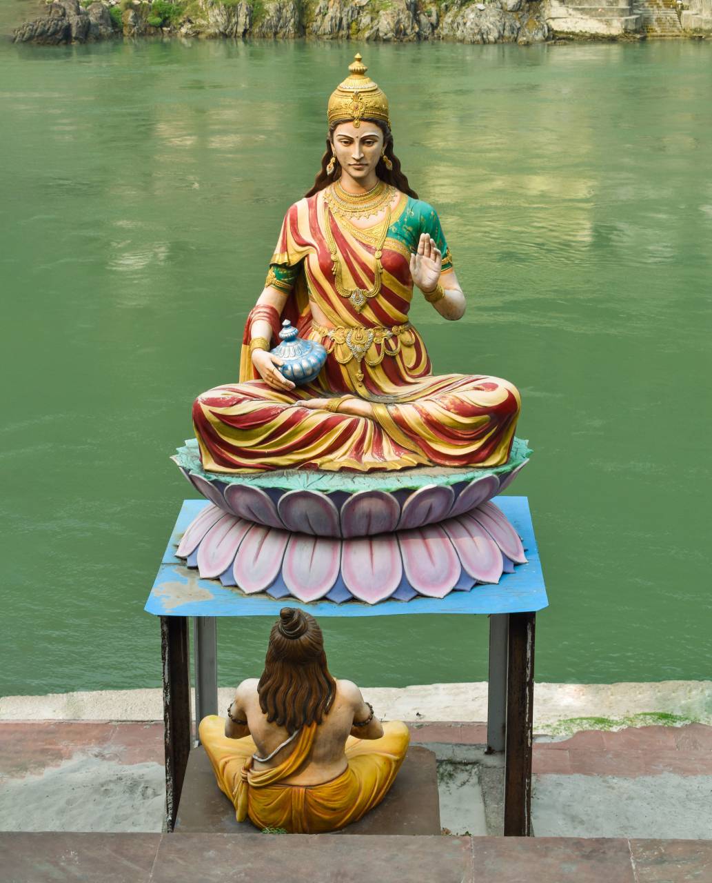 Rishikesh, Uttarakhand, India, travel, tourism, spirituality, yoga, meditation, Hinduism, Ganges river, adventure, rafting, trekking, scenic, landscape, mountains, temples, holy, pilgrimage, culture, tradition, ashram, serenity, peaceful, natural beauty, 