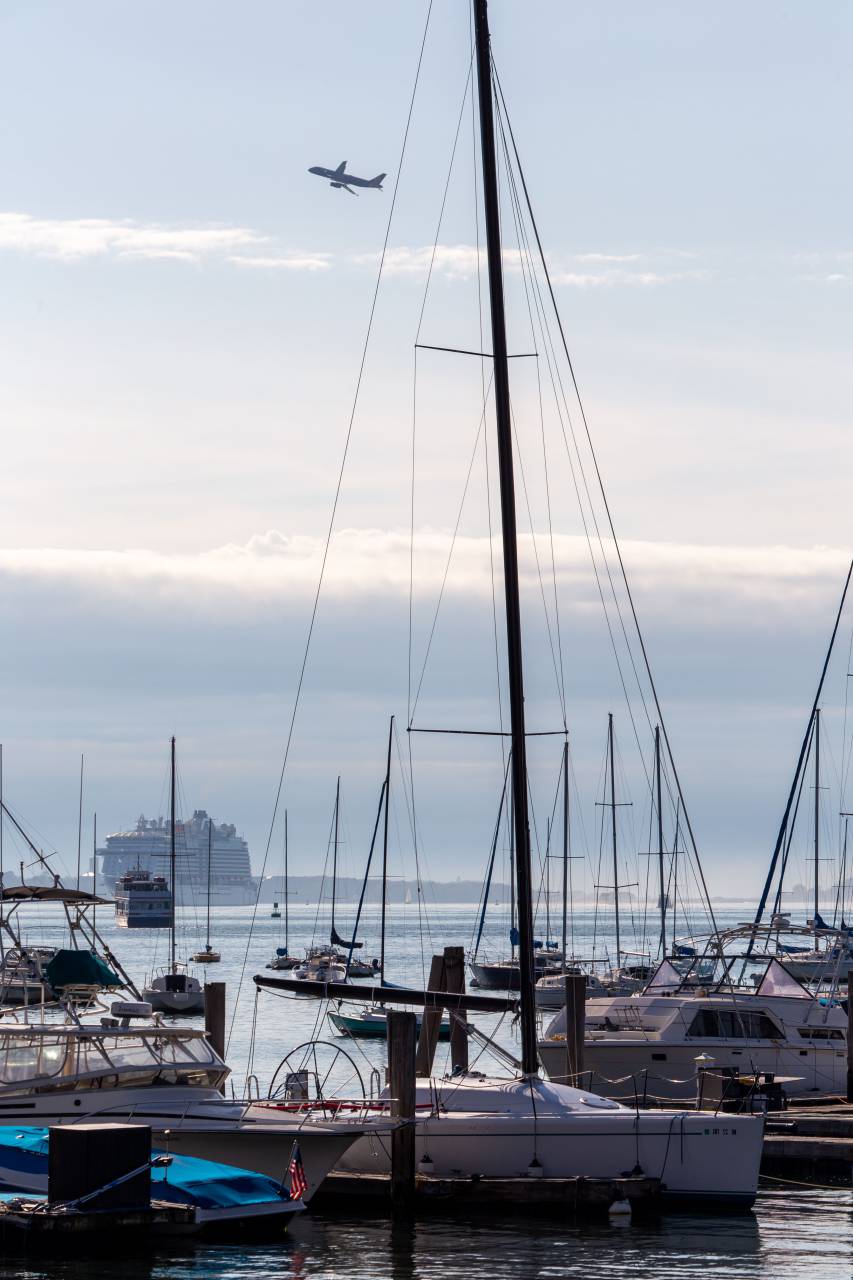 boats, harbor, water, shore, sailing, ships, plane, dock, sky, city, horizon, travel, ocean, sea, cruise, boat
, 