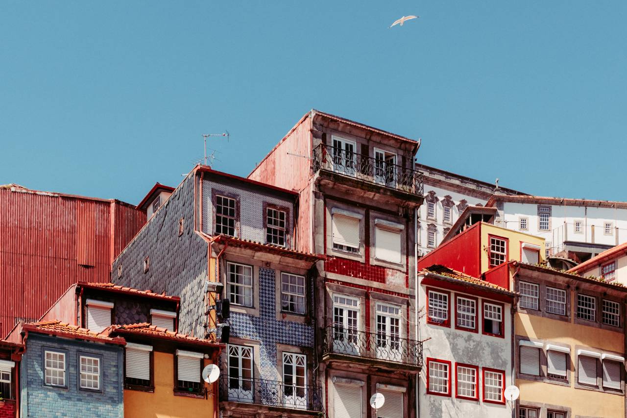 Edificios, arquitectura, ciudad, pueblo, urbano, sol, verano, azul, cielo,