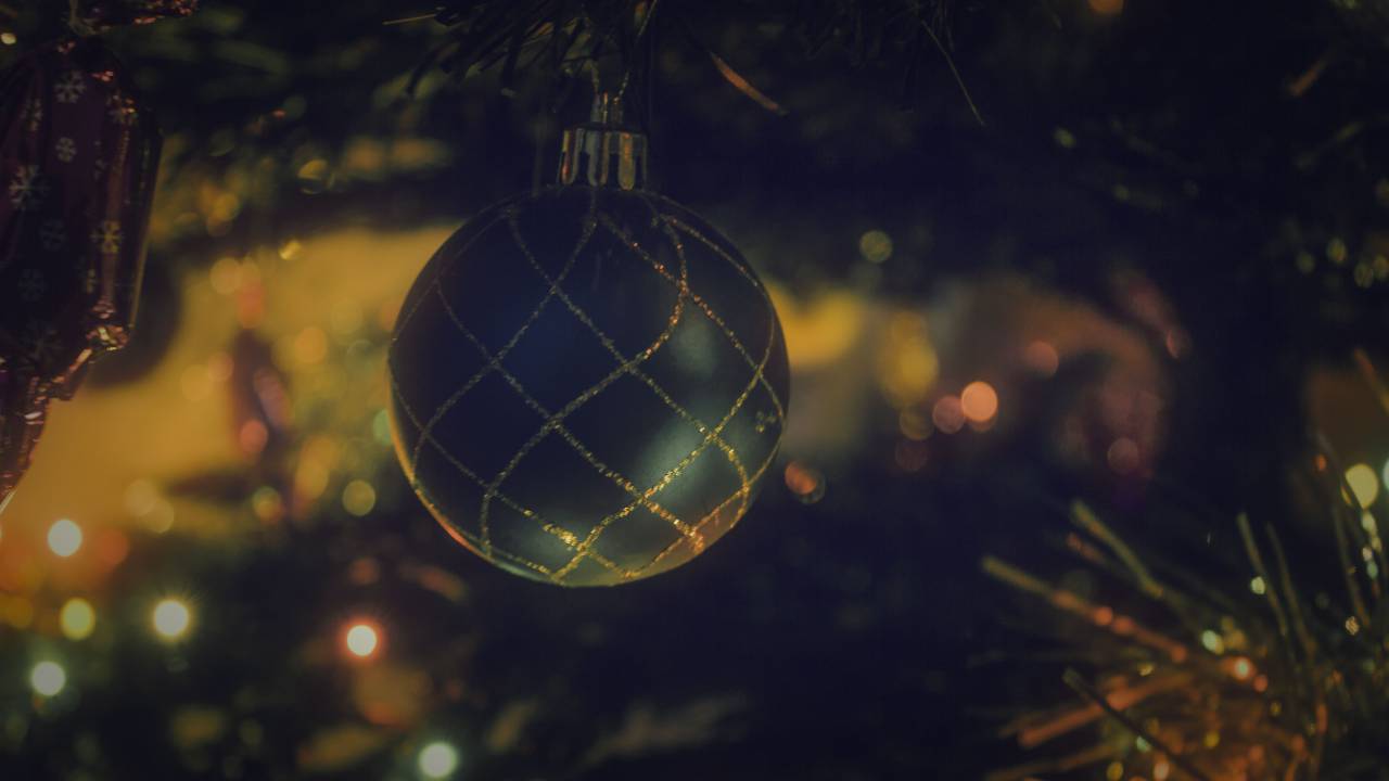 christmas, tree, ball, decor, ornaments, lights, bokeh, blur
, 