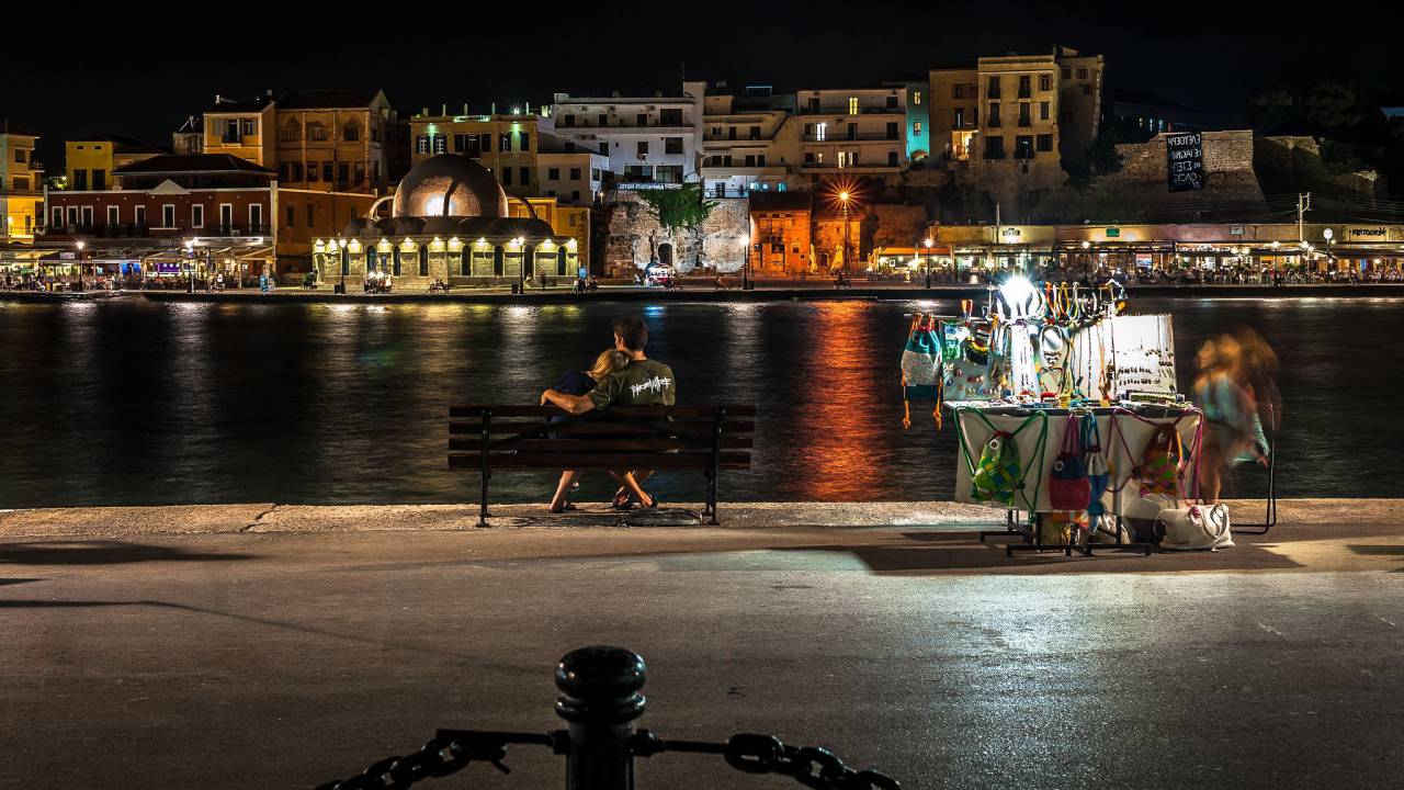 Pareja, puesta de sol, noche, mar, romántico, romance, amor, vendedor, ciudad, pueblo, océano, agua, oscuridad,