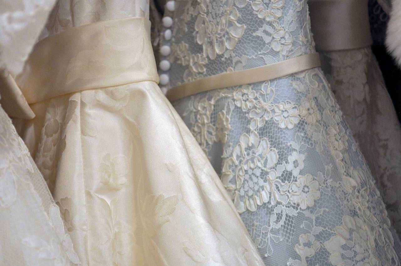 gown, dress, formal, bride, wedding, marriage, event
, 