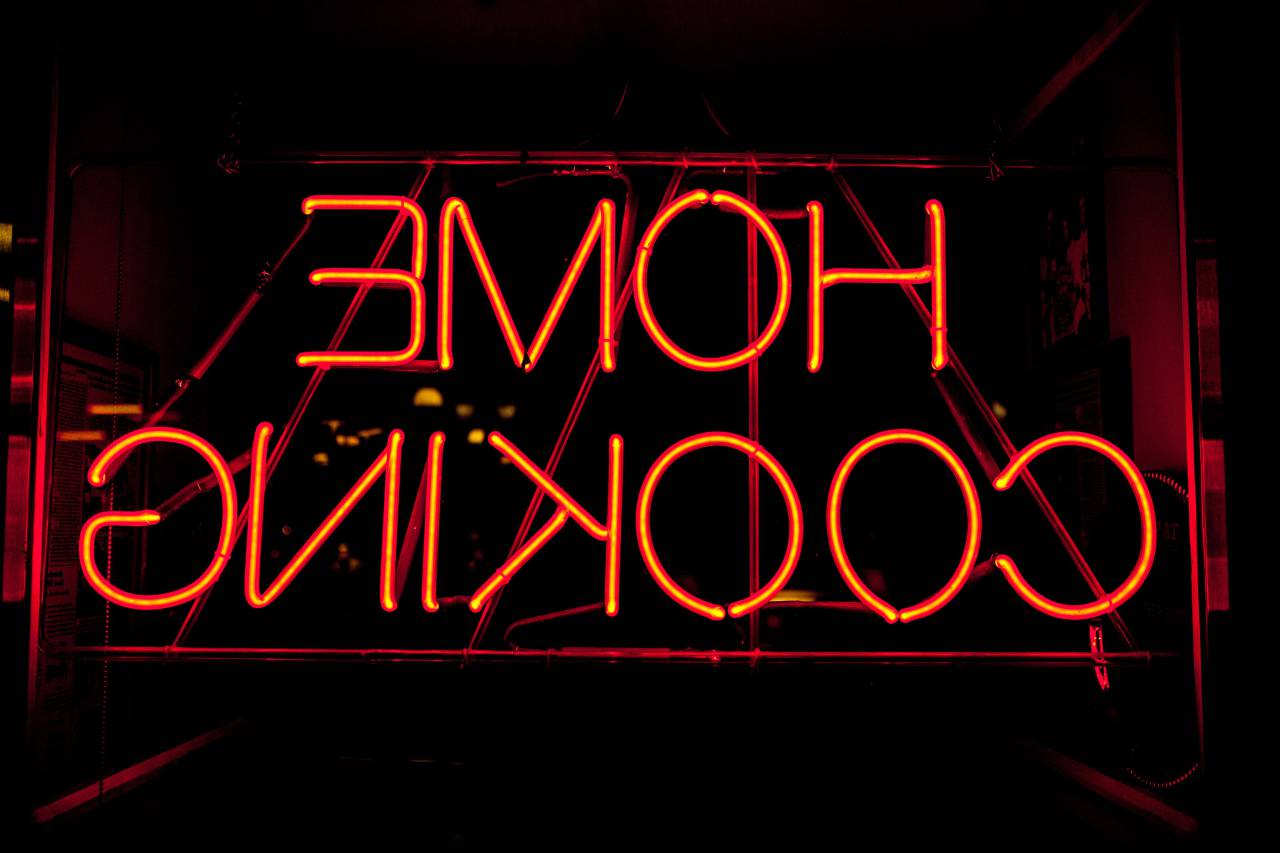neon, sign, cook, cooking, home, art, design, typography, dark, black, red, orange
, 