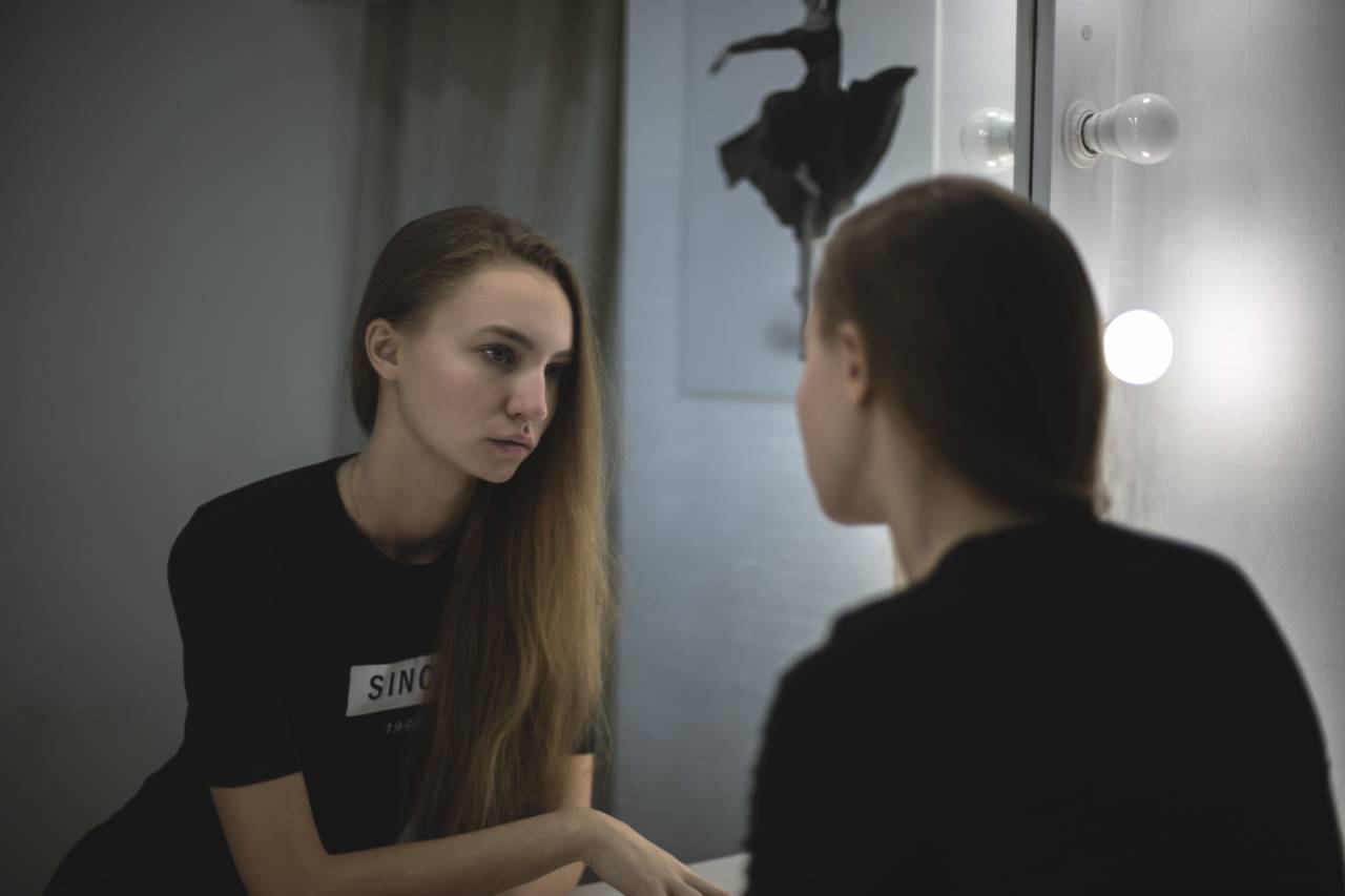 people, woman, mirror, bathroom, face, light
, 