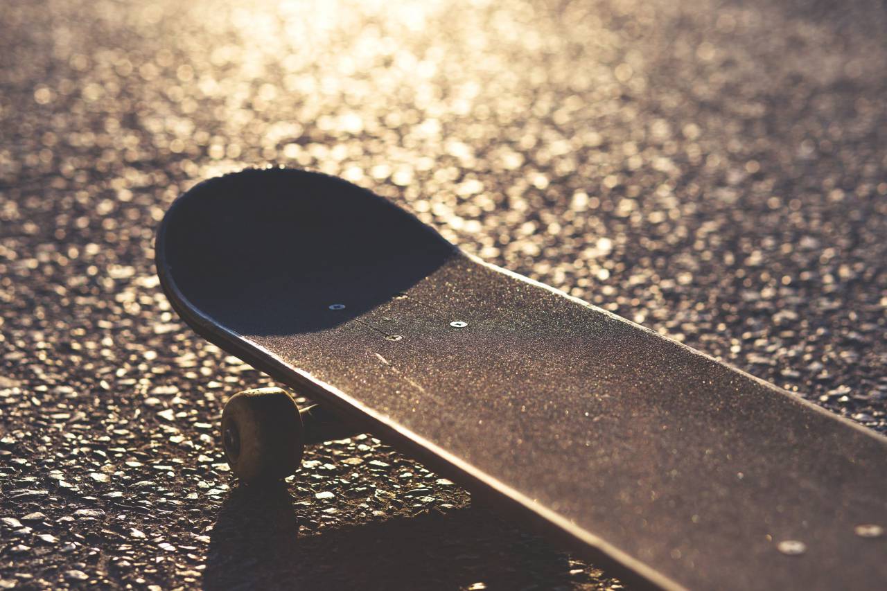 still, items, things, skateboard, skate, thrasher, wheels, floor, light, shadows, bokeh
, 