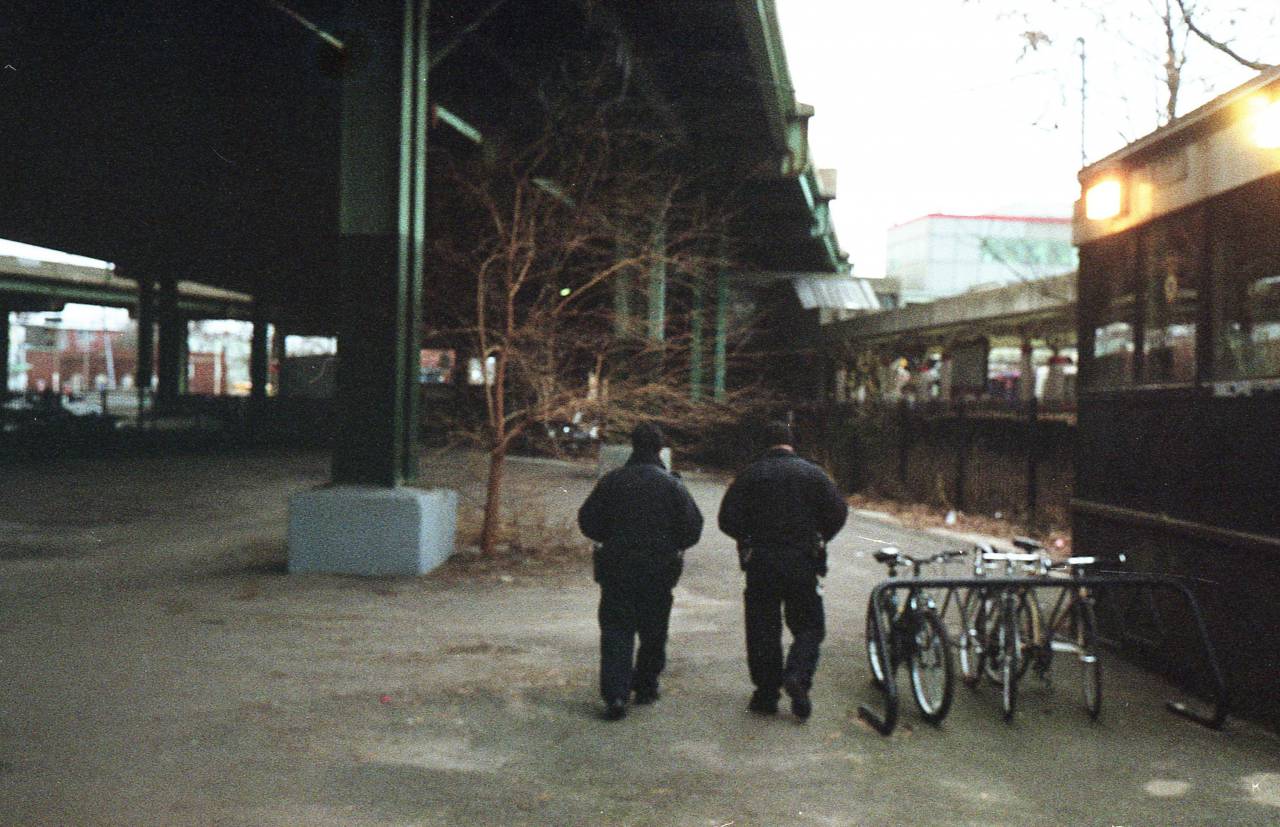 urban, street, walking, people, bicycles, city, film, grain, bridge, citylife, blur, road, pedestrians, walk, grunge
, 