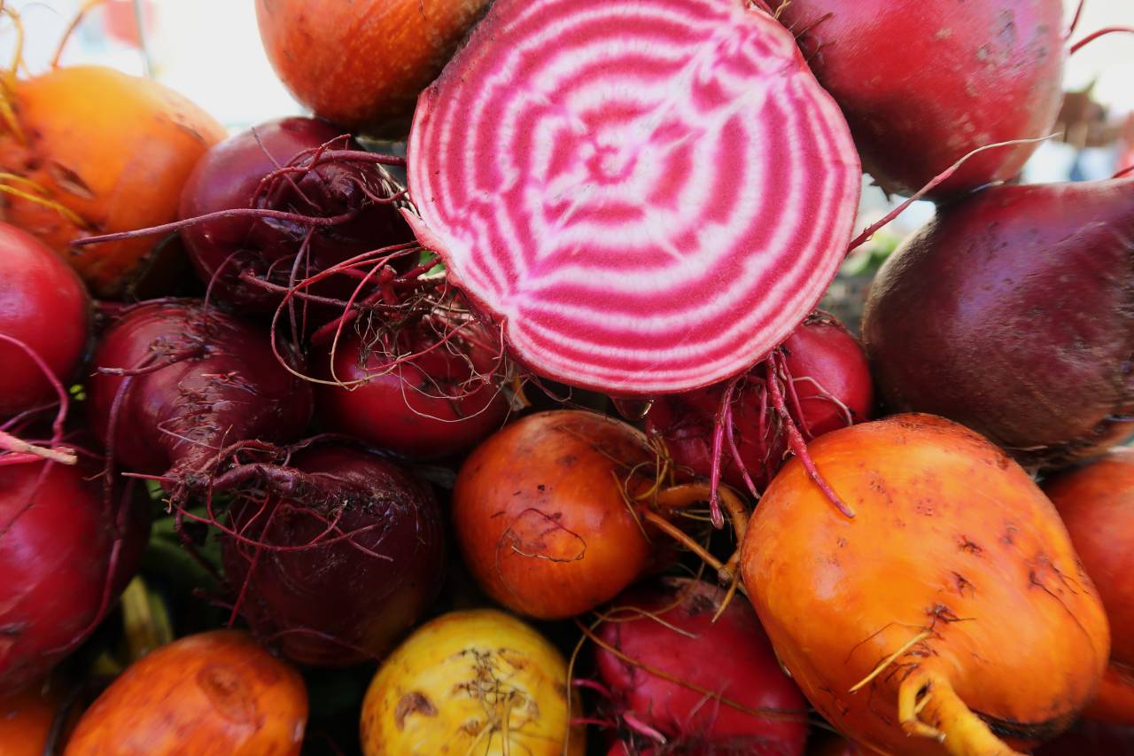 vegetables, food, background, beets, organic, natural, slice, raw, healthy, root, fresh, diet, ingredient, garden, agriculture, plant, colorful
, 