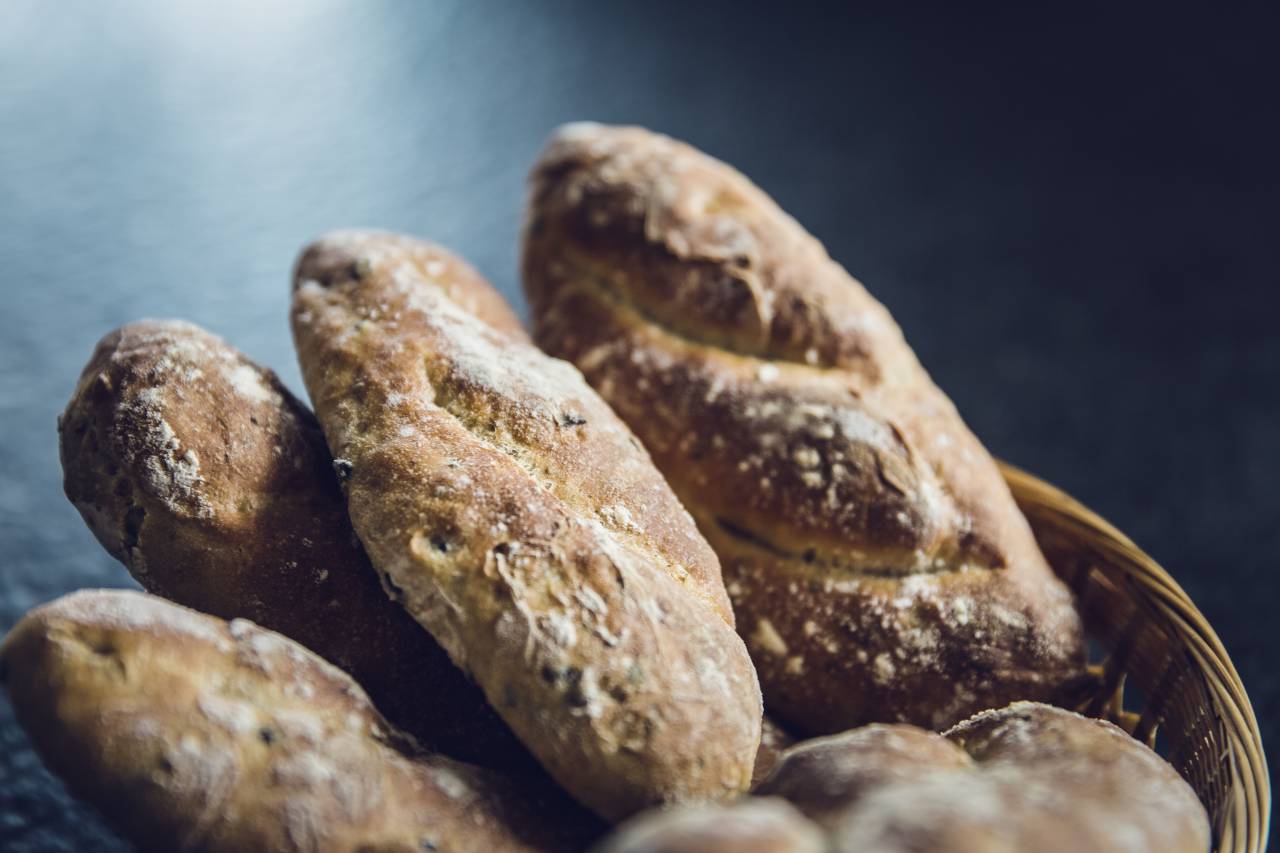whole wheat, bread, loaf, basket, food
, 