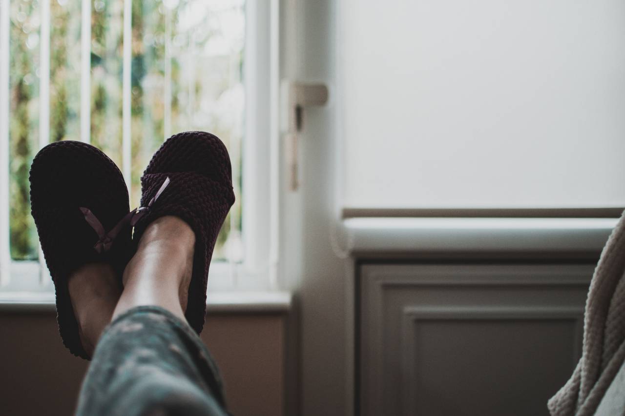woman, wearing, slippers, relax, chilled, house, home, female, feet, shoes, girl, pyjamas
, 