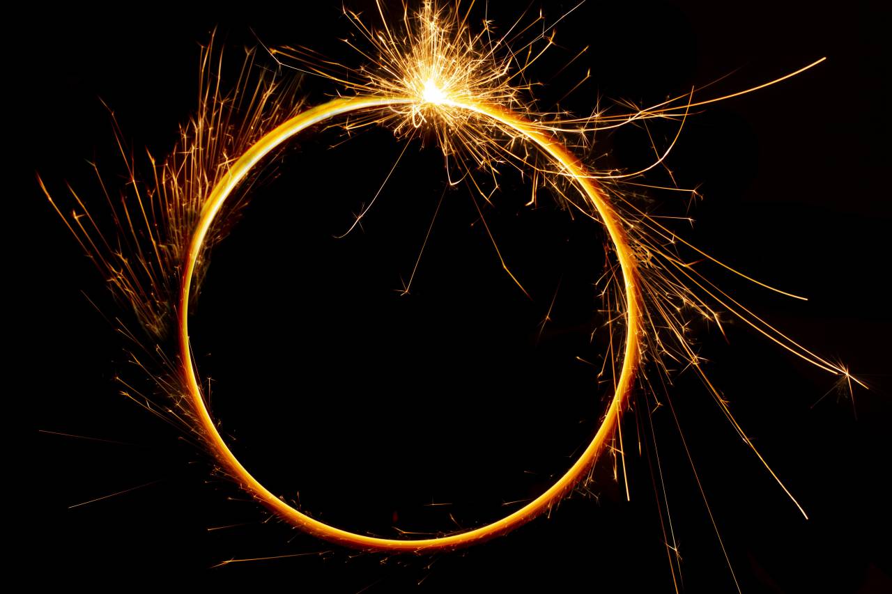 Brillo iluminado, Fondo negro, Superposición, Celebración, Luz, Festivo, Objeto, bengala, bengala, iluminado, brillante, nadie, nadie, círculo, forma,