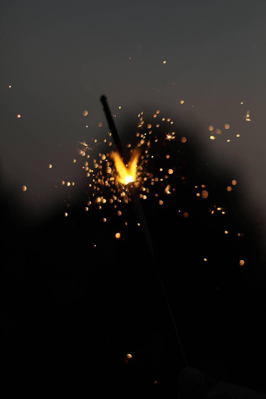 decoration, shiny, background, shinning, beautiful, illumination, glowing, bokeh, backdrop, new year, christmas, home, vintage, sparkle, seasonal, lit, illuminated, copy space, celebration, shine, glittering, greeting, celebrate, night, bright, vibrant, flare, highlights, december, festive, one person, handsome, 