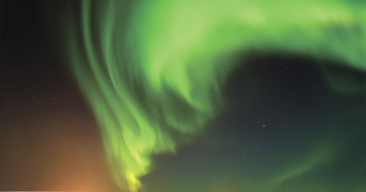 noche, invierno, aurora boreal, verde, norte, paisaje, cielo, espacio, ártico, noruega, luz, astronomía, islandia, polar, nieve, naturaleza, fondo, viajes, canadá, escandinavia, frío, magnético, luces, aurora boreal, oscuro, azul, aurora boreal, fiordo, belleza, hermoso, montaña, isla, lofoten, fenómeno, colores, solar, estrellas, reflejo, colorido, finlandia, universo, laponia, nórdico, color, hielo,