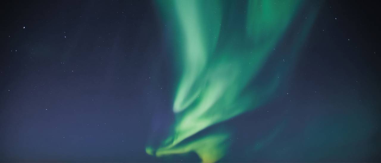 noche, invierno, aurora boreal, verde, norte, paisaje, cielo, espacio, ártico, noruega, luz, astronomía, islandia, polar, nieve, naturaleza, fondo, viajes, canadá, escandinavia, frío, magnético, luces, aurora boreal, oscuro, azul, aurora boreal, fiordo, belleza, hermoso, montaña, isla, lofoten, fenómeno, colores, solar, estrellas, reflejo, colorido, finlandia, universo, laponia, nórdico, color, hielo,