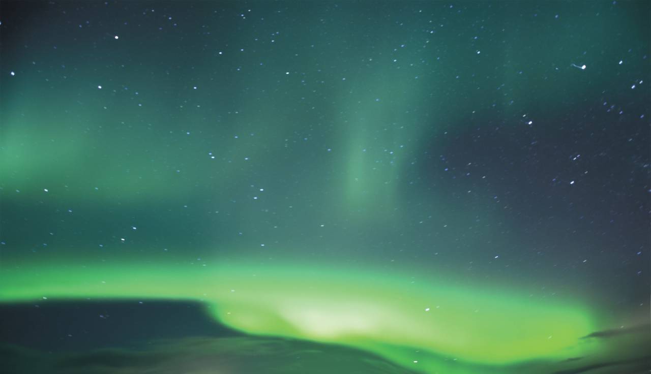 noche, invierno, aurora boreal, verde, norte, paisaje, cielo, espacio, ártico, noruega, luz, astronomía, islandia, polar, nieve, naturaleza, fondo, viajes, canadá, escandinavia, frío, magnético, luces, aurora boreal, oscuro, azul, aurora boreal, fiordo, belleza, hermoso, montaña, isla, lofoten, fenómeno, colores, solar, estrellas, reflejo, colorido, finlandia, universo, laponia, nórdico, color, hielo,