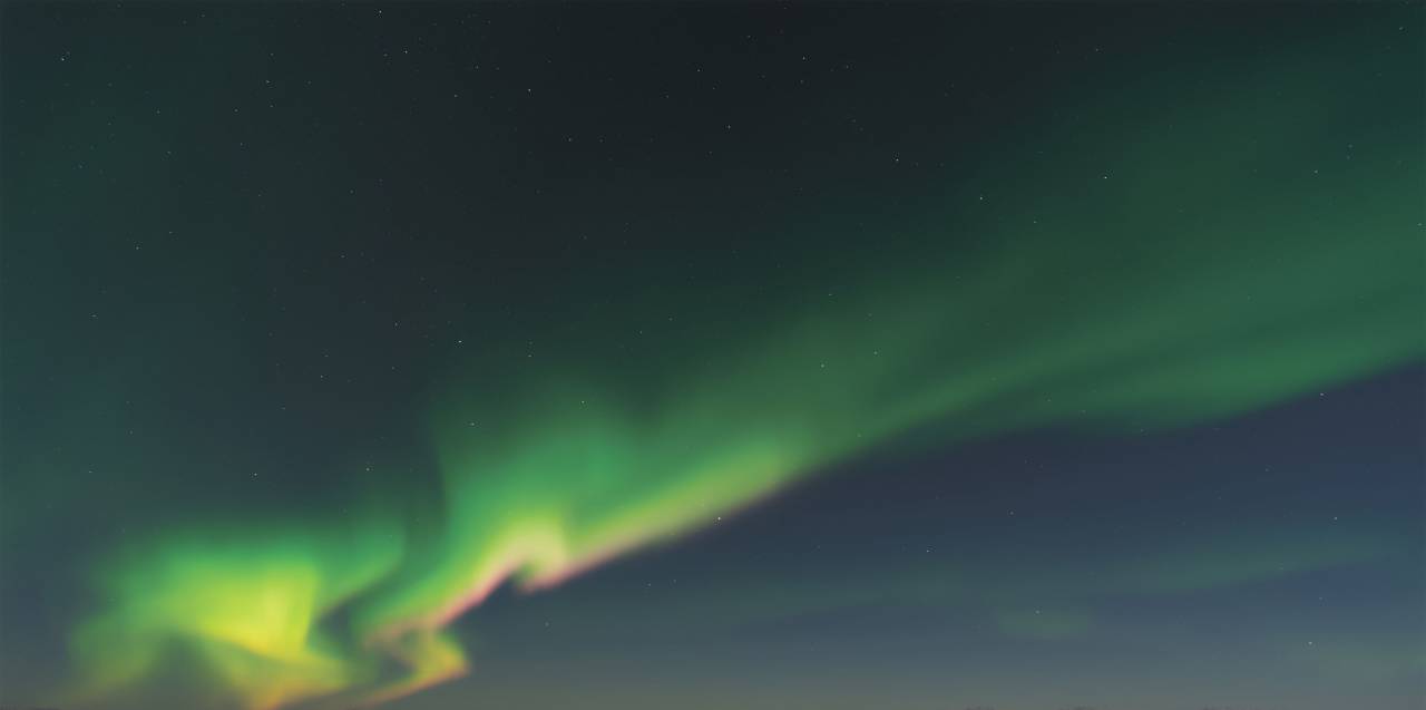 noche, invierno, aurora boreal, verde, norte, paisaje, cielo, espacio, ártico, noruega, luz, astronomía, islandia, polar, nieve, naturaleza, fondo, viajes, canadá, escandinavia, frío, magnético, luces, aurora boreal, oscuro, azul, aurora boreal, fiordo, belleza, hermoso, montaña, isla, lofoten, fenómeno, colores, solar, estrellas, reflejo, colorido, finlandia, universo, laponia, nórdico, color, hielo,