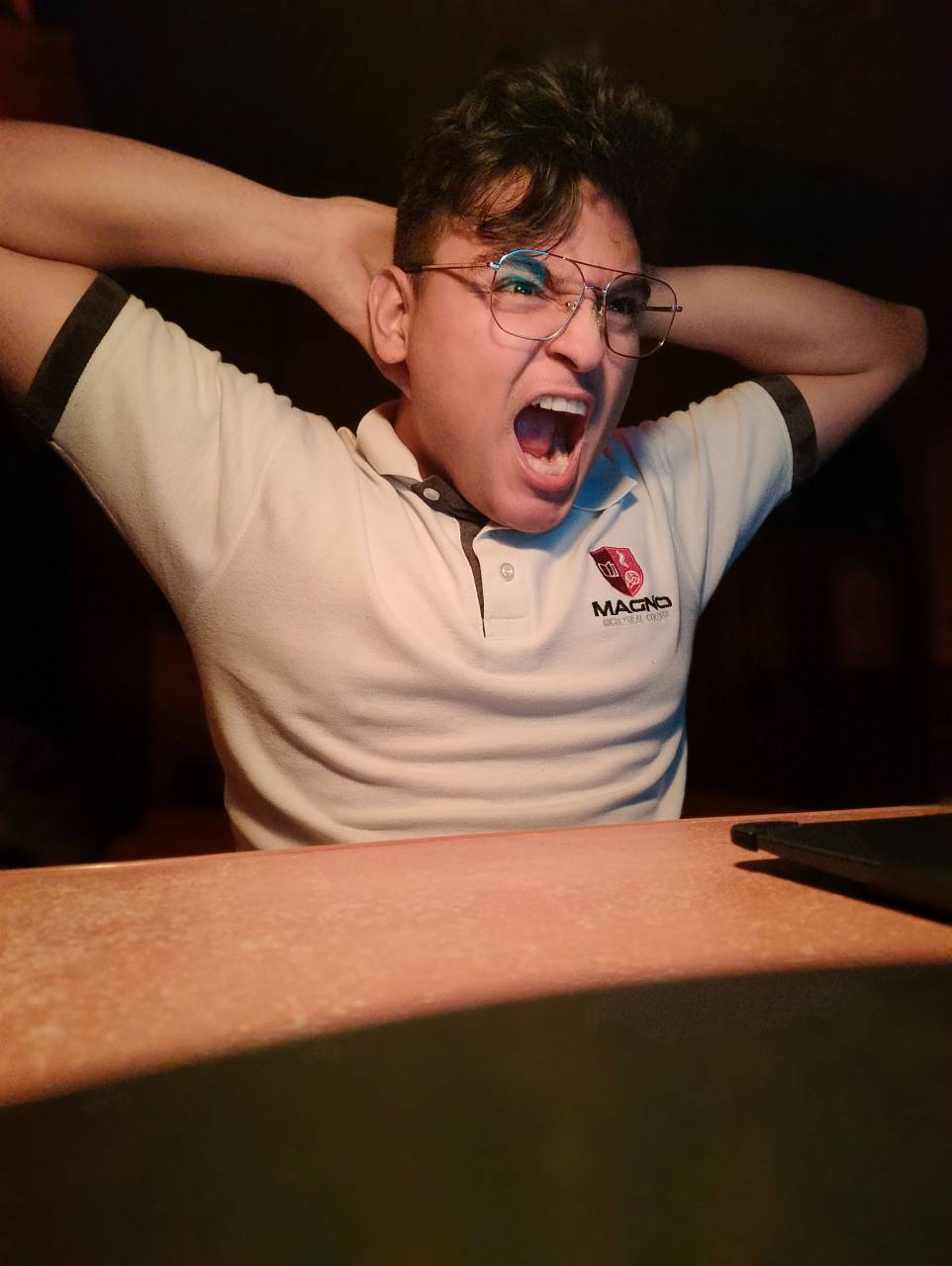 Portrait, Man, Yawning, Tired, Fatigue, Sleepy, Exhaustion, Sleepiness, Open mouth, Drowsiness, Stretching, Facial expression, Boredom, Weariness, Facial features, Wakefulness, Rest, Lack of energy, Human face, Exhausted, Jaw stretch, Tension, Indoor, Expressive, Yawn reflex, 