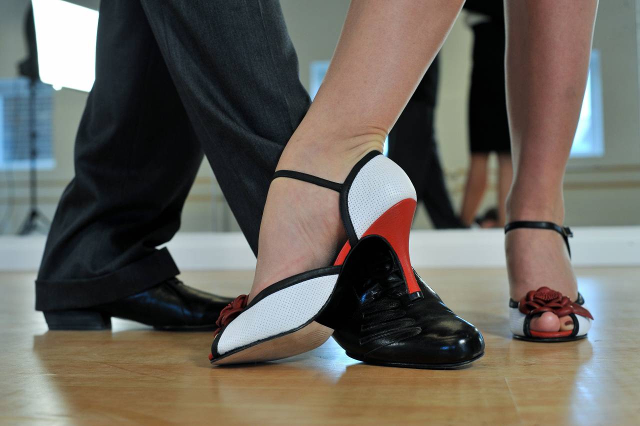 couple, tango, dance, man, woman, passion, music, girl, dancer, people, adult, dancing, latino, performance, romantic, entertainment, retro, elegance, argentina, competition, movement, city, flirting, 