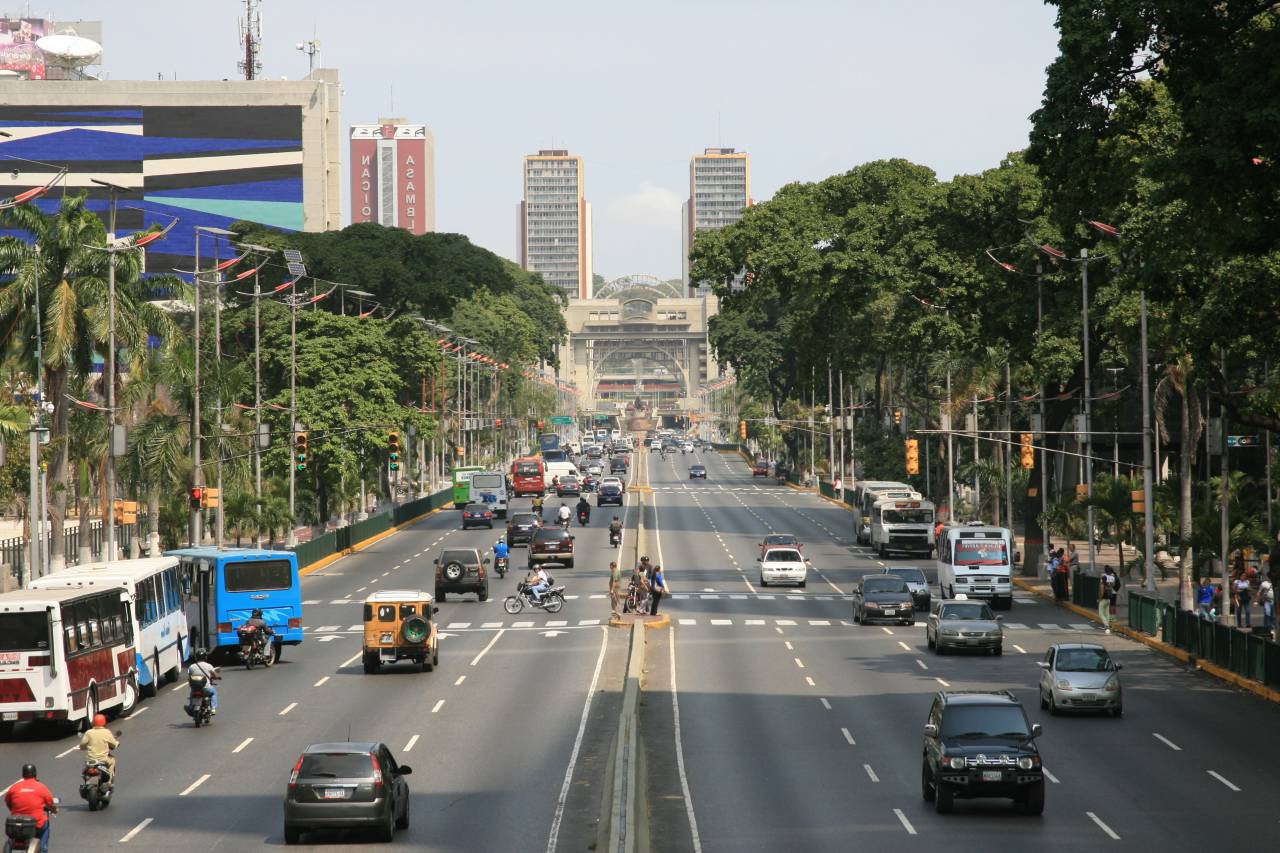 venezuela, caracas, city, architecture, landscape, mountain, urban, cityscape, capital, america, travel, metropolis, day, panoramic, skyline, town, landmark, venezuelan, panorama, outdoors, south america, venezuela city, caribbean, caracas skyline, city scape, panoramic landscape, travel destinations, mountains, neighborhood, metropolitan, avenue, 