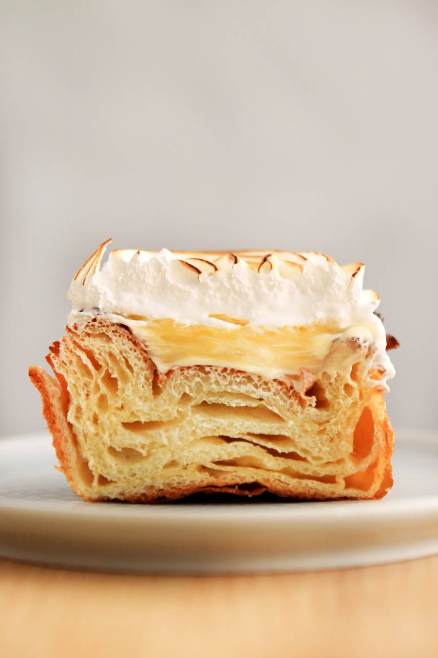 pie,close-up,food,dessert,gourmet,sweet food,slice,freshness,plate,meal,refreshment,baked,healthy eating,snack,cream,lunch, 