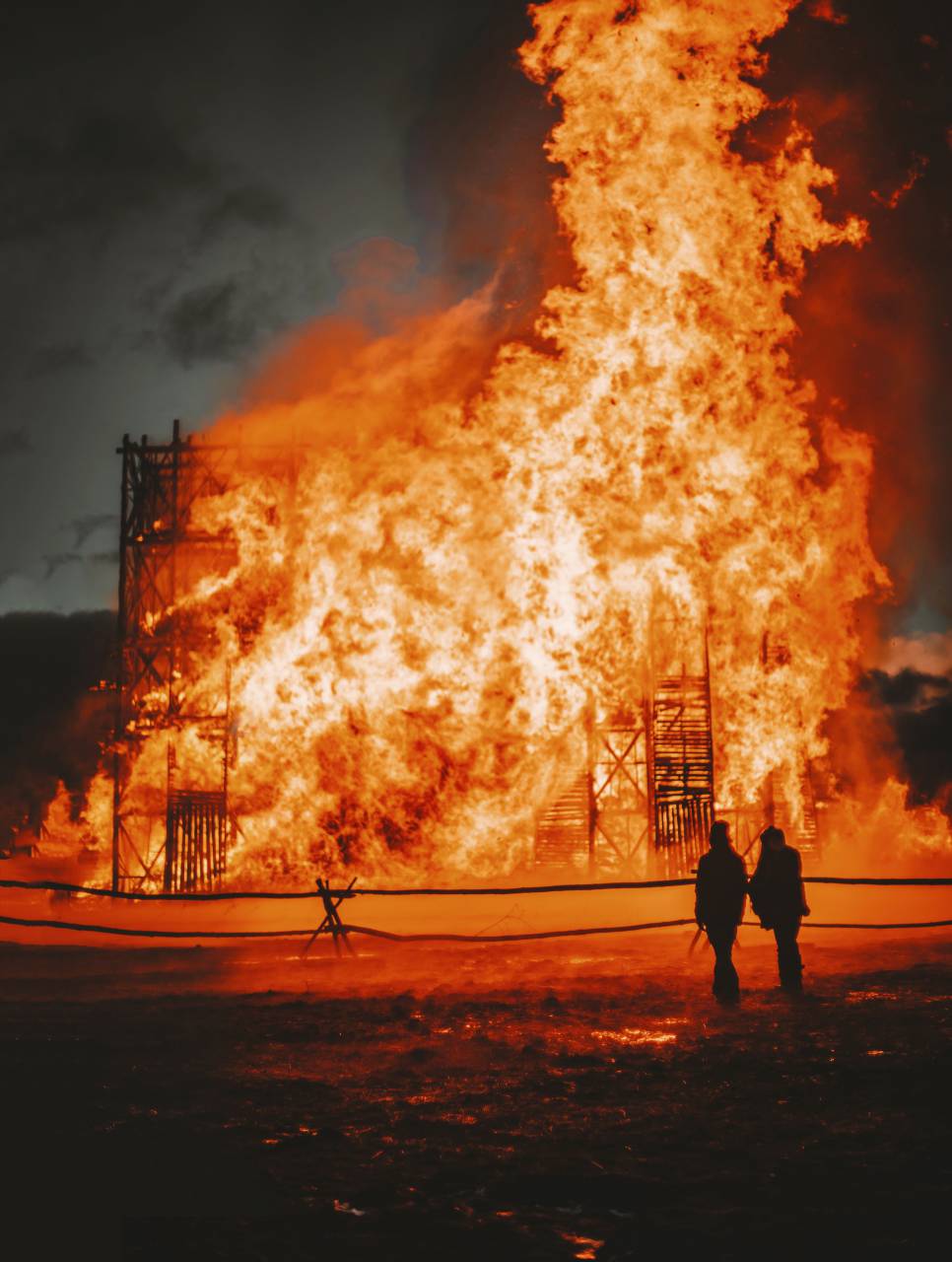 color naranja;fondo;fuego;quema;edificio;tragedia, accidente;calor;ciudad;,