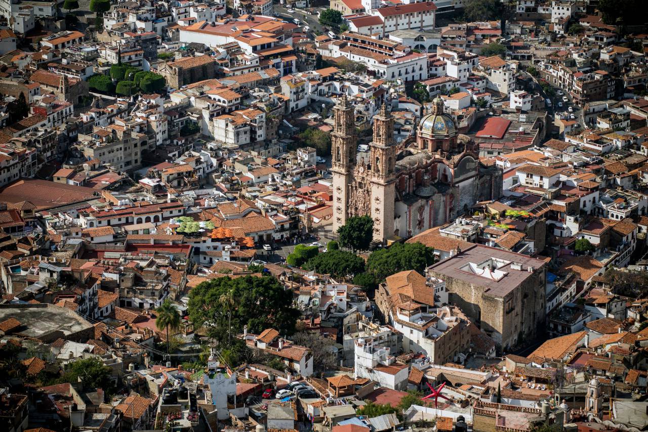 Arquitectura, edificio, ciudad, estructura, torre, tejados, árboles, planta, iglesia,