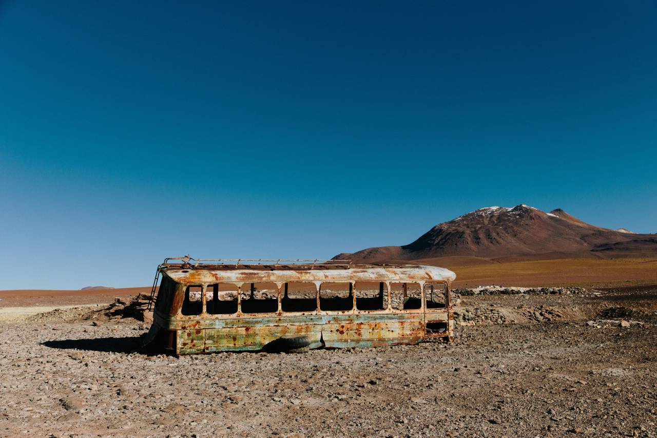 desert, sand, rocks, blue, sky, bus, abandoned, damaged, rust, nature, landscape, mountain
, 